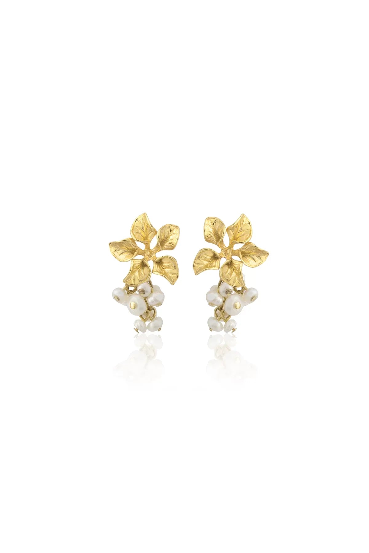 A pair of gold-plated bronze earrings with baroque pearls, featuring a floral design.