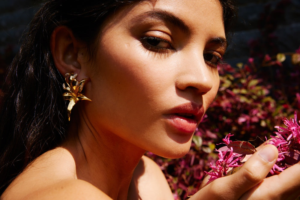 LILY CRYSTAL